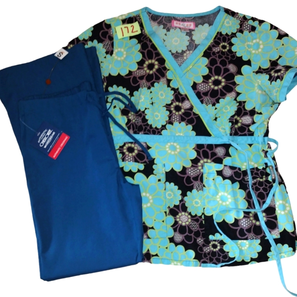 scrub set